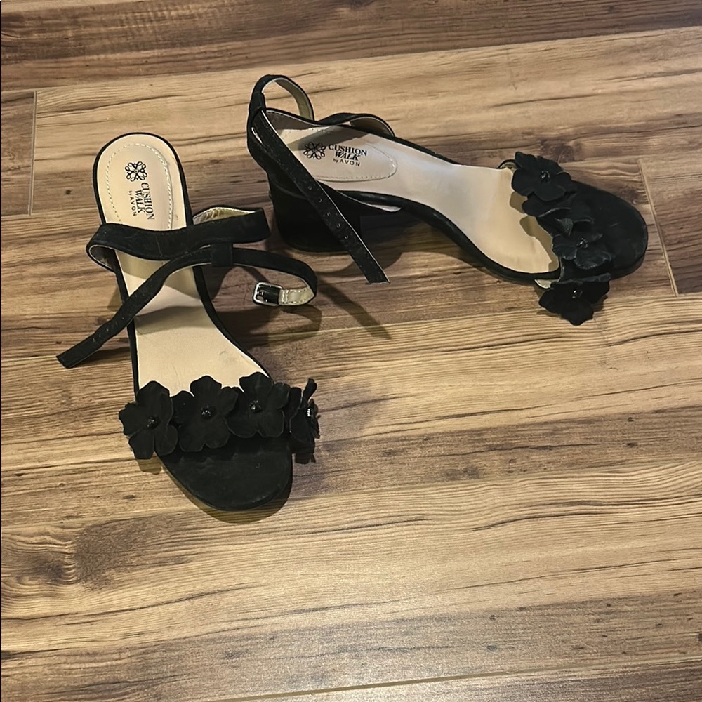 Velvet Black Floral Women's Sandals